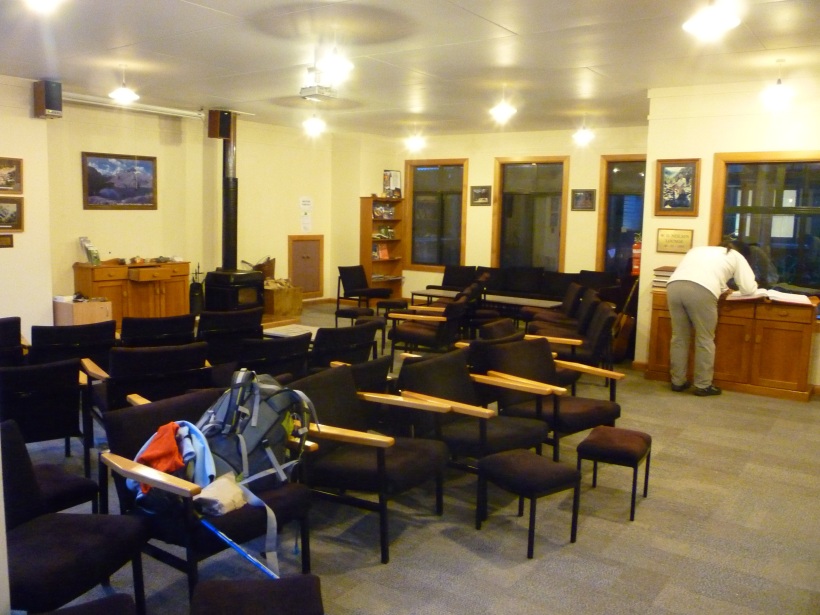 P1060496 Quintin Lodge lounge